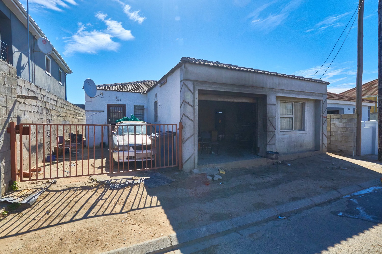 3 Bed Home For Sale in Fairdale (R 750,000)