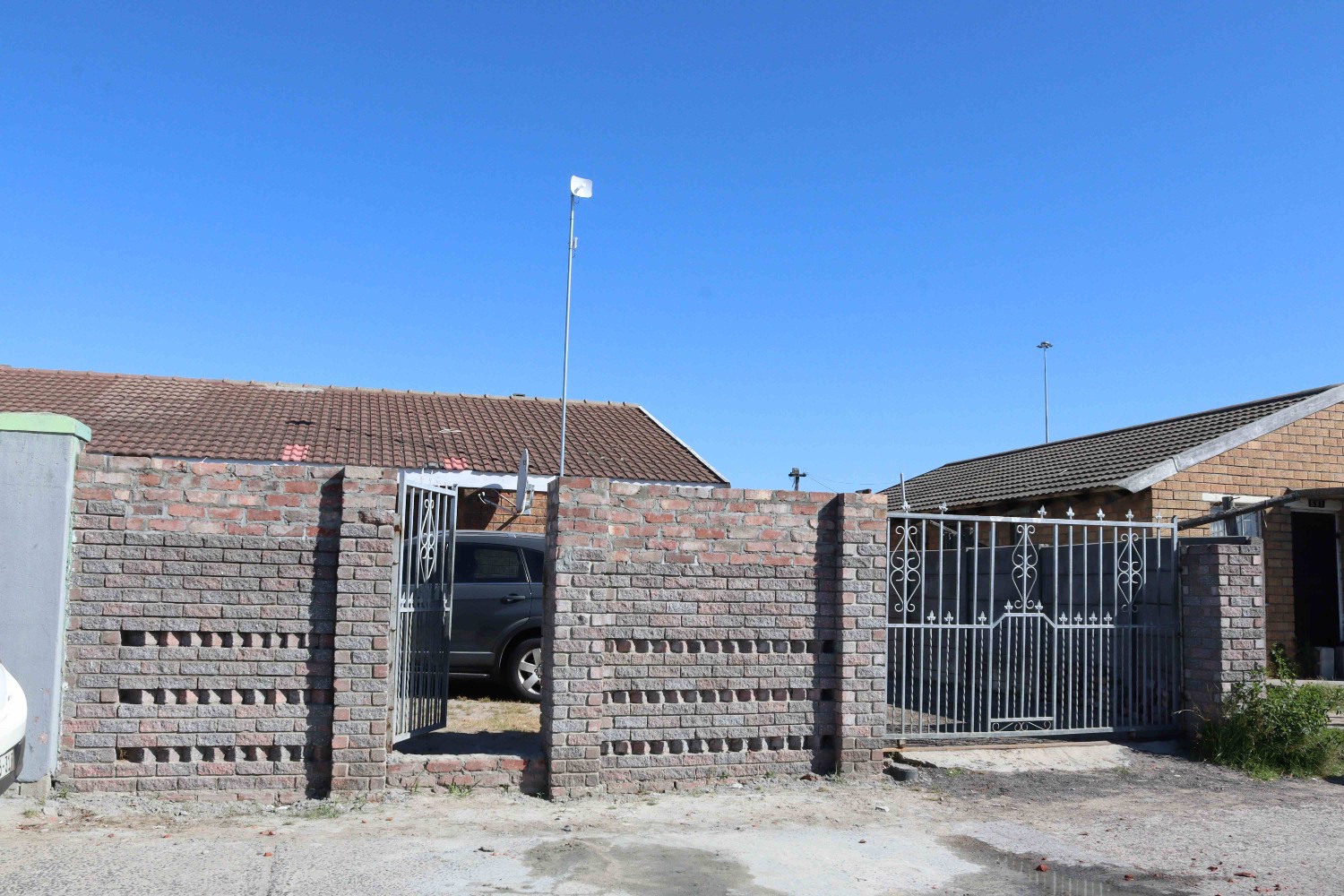 3 Bed Home For Sale in Nyanga (R 630,000)