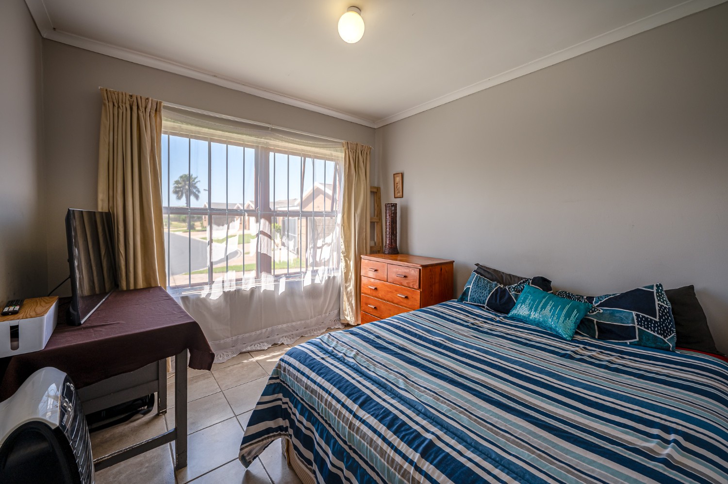 3 Bed Home For Sale in Windsor Park Estate (R 1,600,000)