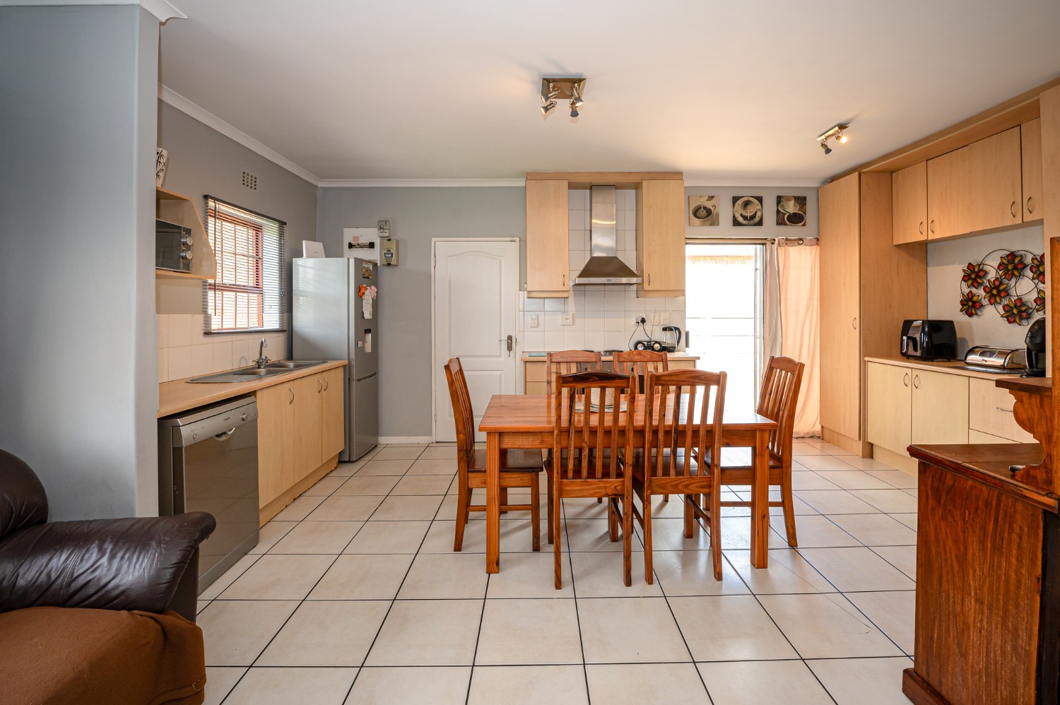 2 Bed Home For Sale in Windsor Park Estate (R 1,450,000)