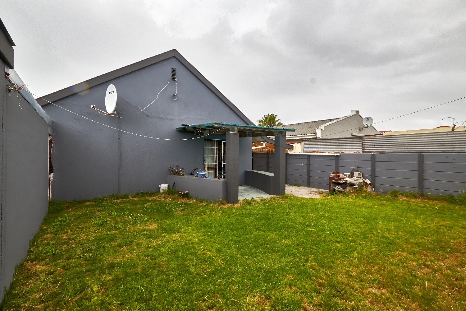 3 Bed Home For Sale in Lotus River (R 1,200,000)