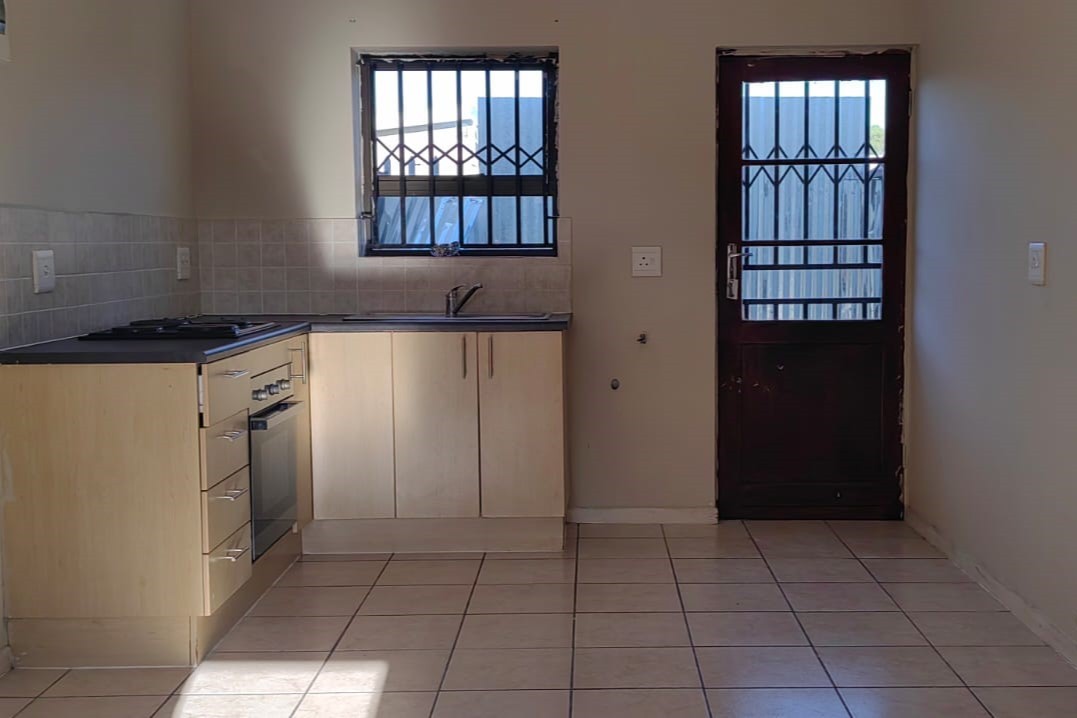 2 Bed Home For Sale in Bardale Village (R 760,000)