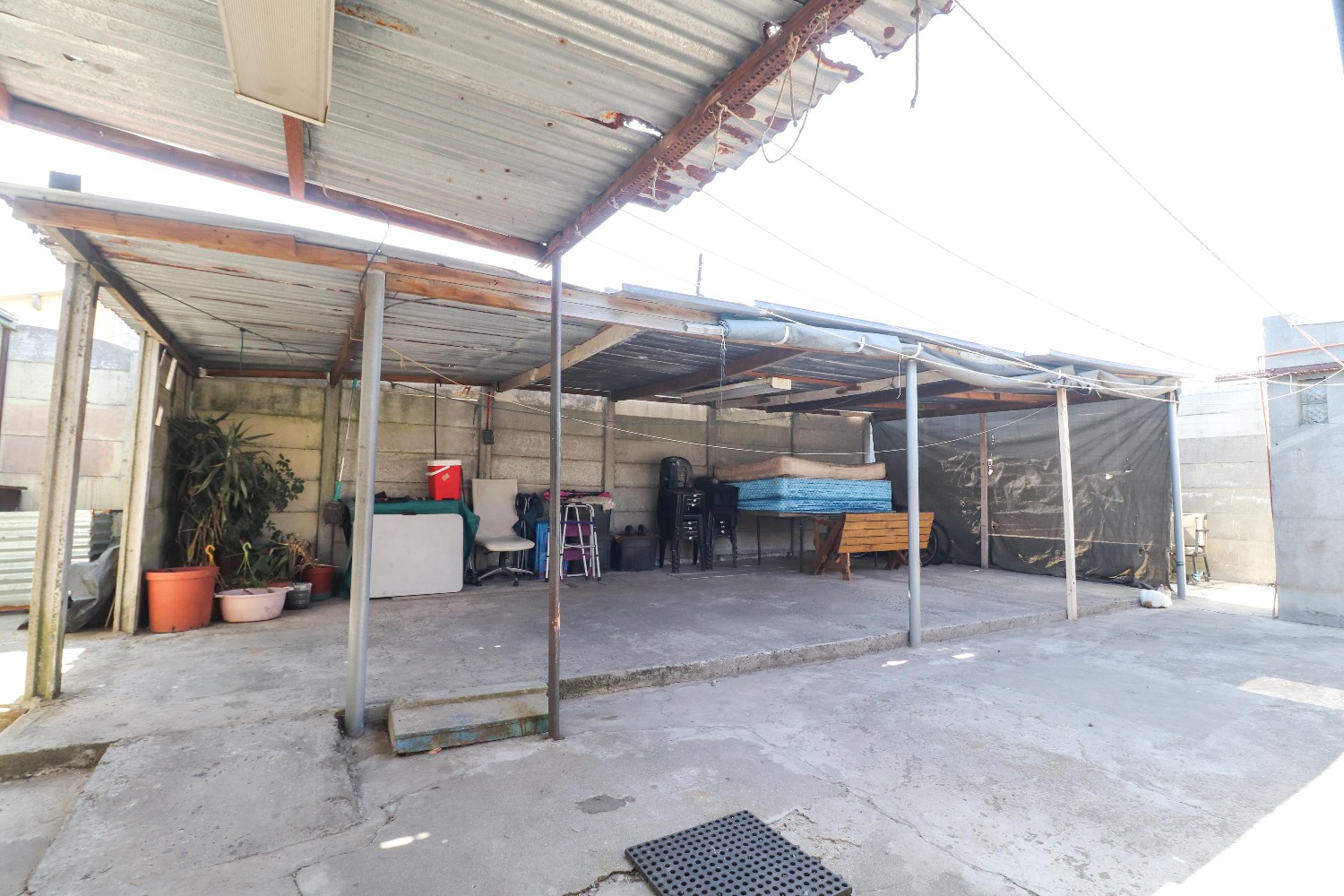 2 Bed Home For Sale in Kewtown (R 1,150,000)