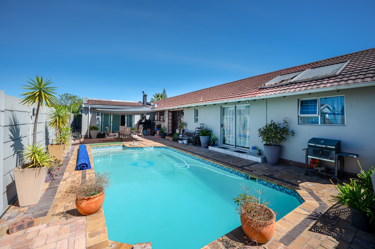 3 Bed Home For Sale in Tuscany Glen (R 1,550,000)